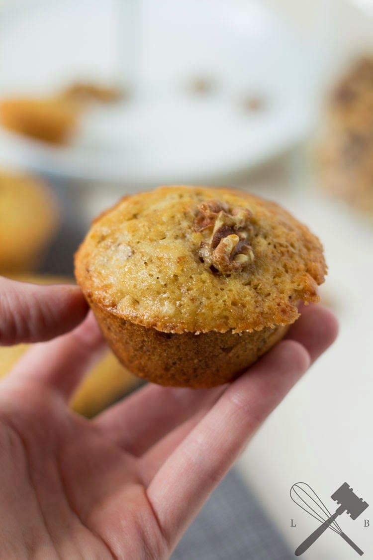 Ahornsirup und Walnuss Muffins - Baking in a nutshell - Law of Baking