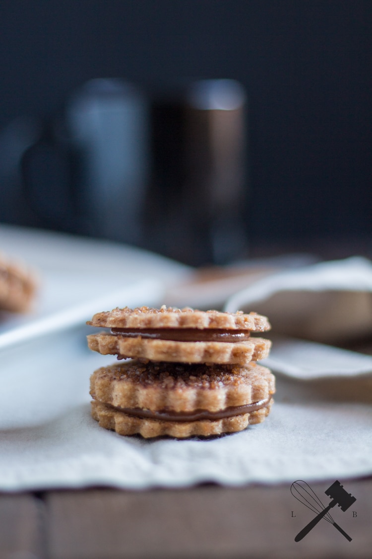 [Family Sunday] Zimt-Shortbread mit Nutella-Füllung - Law of Baking