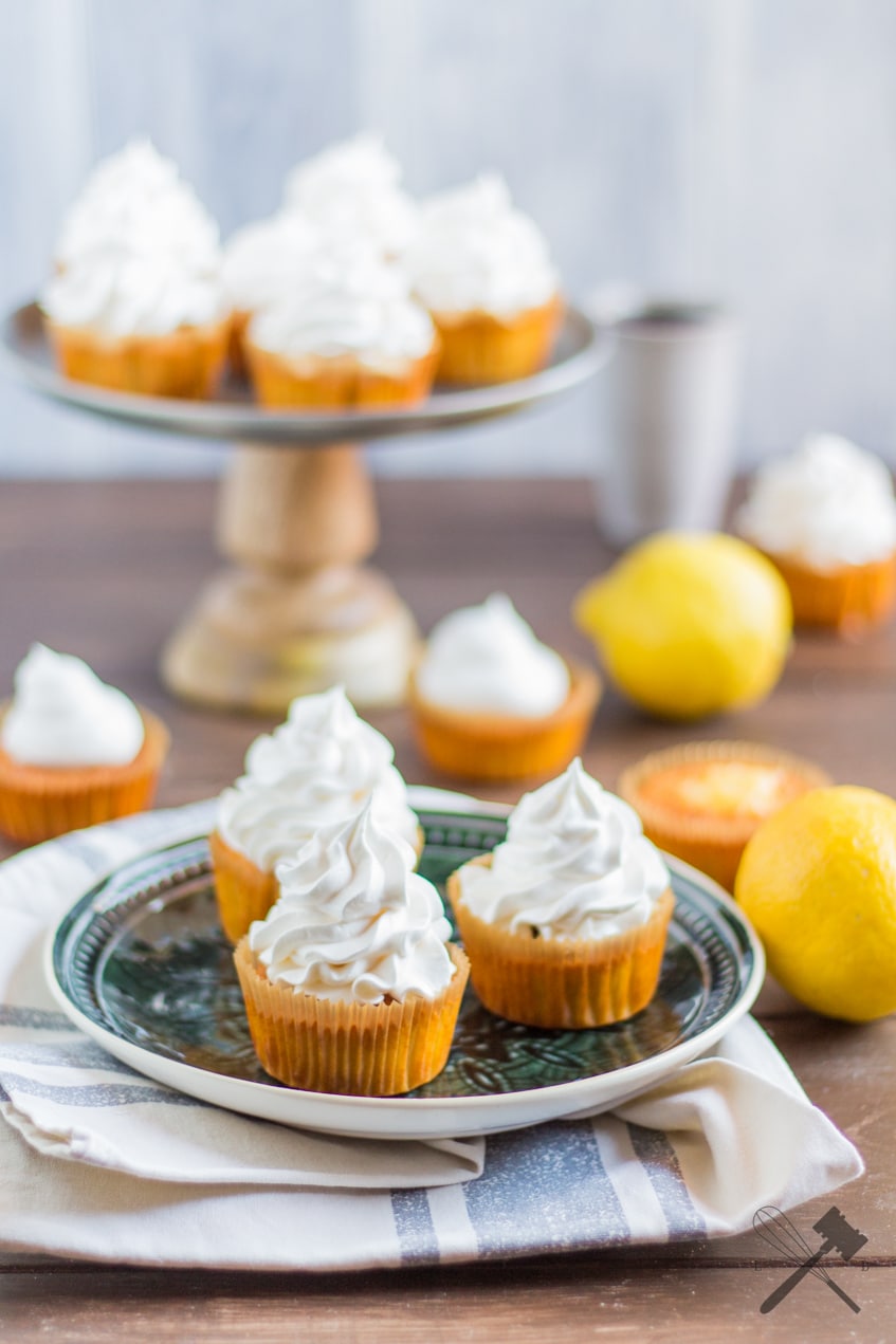Mile-High Lemon Meringue Cupcakes