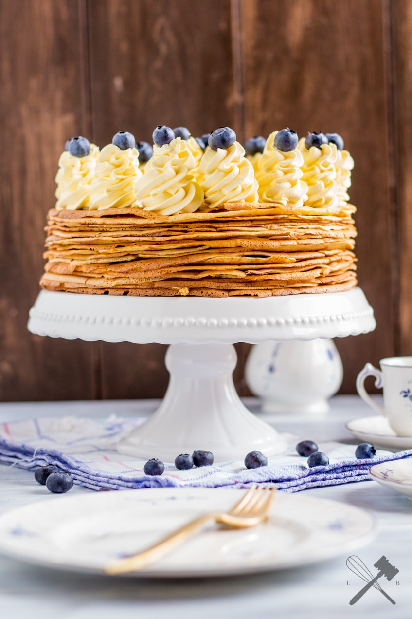 Palatschinken-Torte mit Schokofüllung - Law of Baking