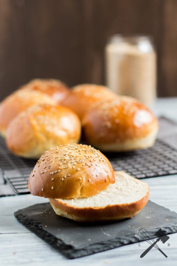 Klassische Burger Buns Law of Baking