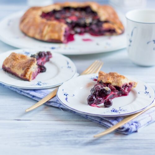 Erdbeeren Heidelbeer Galette