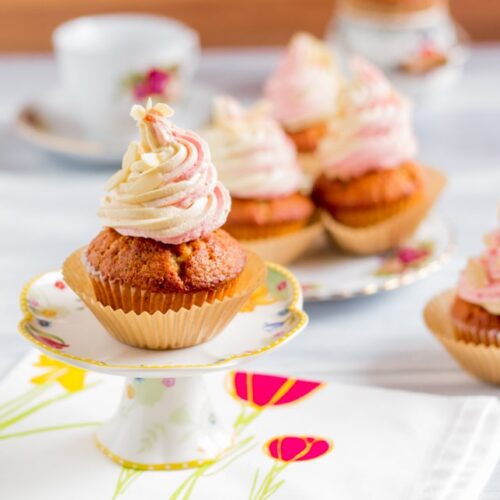 Mandel Erdbeer Cupcakes