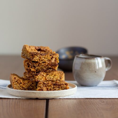 Chocolate Chip Cookie-Bars